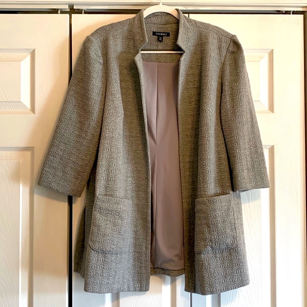 Roz & Ali, Gray tectured blazer cardigan,size 1X, EUC